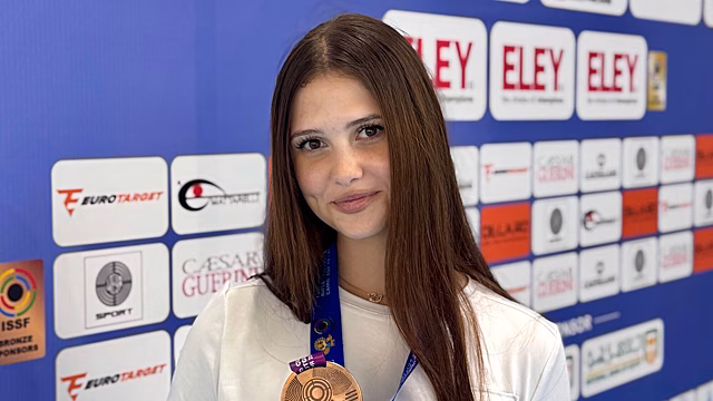 Россиянка Самофалова завоевала бронзу юниорского чемпионата мира по стрельбе