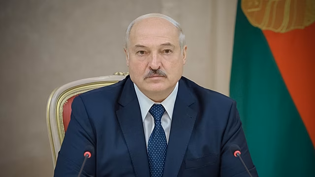 Лукашенко заслушал доклад о признании белорусских спортсменов