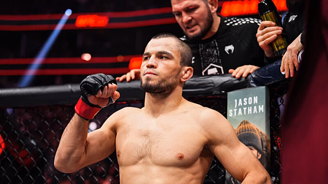 UFC подтвердил бой Умара Нурмагомедова и Сун Ядуна в Шанхае