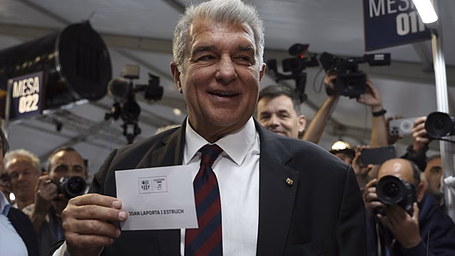«Барселона» получила кредит €210 млн на трансферы Альвареса, Адейеми и Канселу