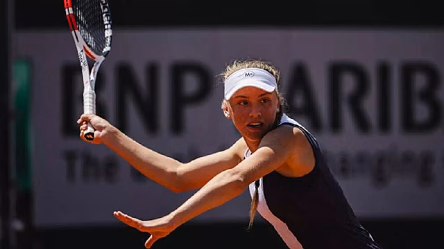 Корнеева впервые с октября 2024 года вышла в четвертьфинал WTA