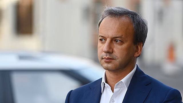 Аркадий Дворкович приостановил исполнение обязанностей президента ФИДЕ. Ранее Евросоюз ввел против него санкц…