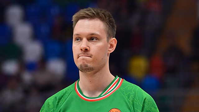 «Енисей» подписал защитника Ивана Белоусова